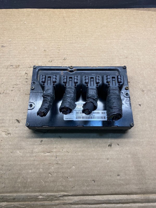 2008 Chrysler Caravan Town & Country 3.8L Engine Control p05187802ag ac8714 DG