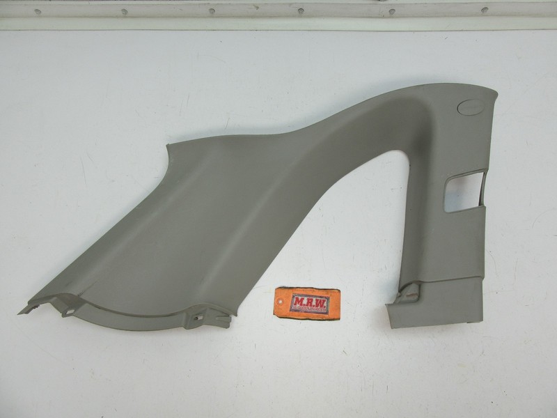 LEFT REAR SEAT BELT SEATBELT PANEL TRIM GARNISH L LH LR LEFT DRIVER SIDE CAP