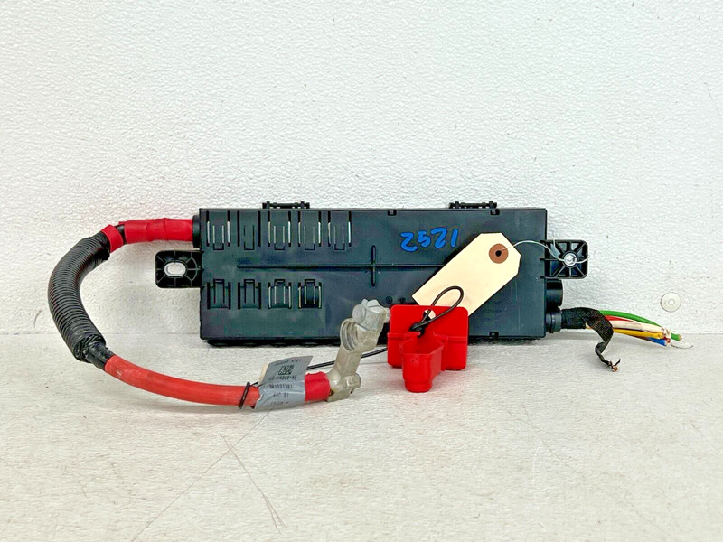 ⭐2017-2020 JAGUAR F-PACE BATTERY TERMINAL FUSE JUNCTION BOX CABLE OEM LOT2521