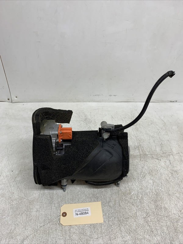 20-22 TESLA MODEL Y AC COMPRESSOR PUMP W ACOUSTIC COVER OEM 1501256-01K 48084 S2