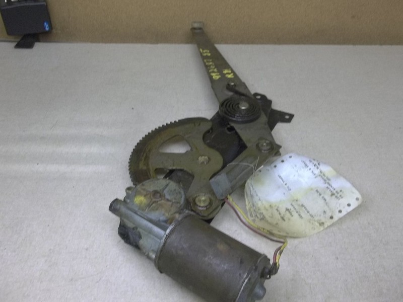 Ford D3AF-14A389-AIB Driver Side Window Regulator *FREE SHIPPING*