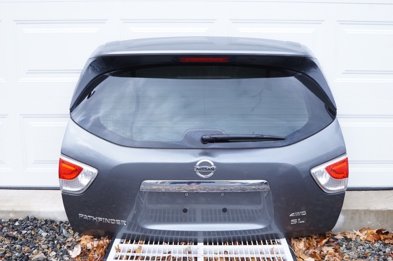 NISSAN PATHFINDER Liftgate Tailgate Hatch Shell OEM 2013 - 2016