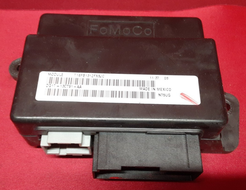 2013 - 2019 Lincoln MKTPower Lift Gate Control ModuleDE9Z-14B291-A