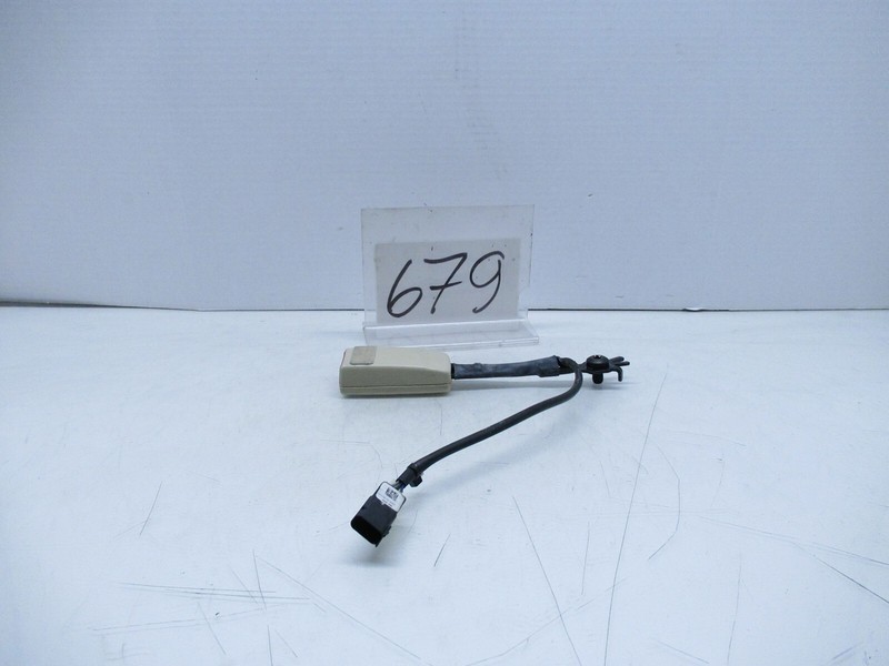 13-16 LINCOLN MKS FRONT RIGHT PASSENGER SIDE SEAT BELT BUCKLE OEM