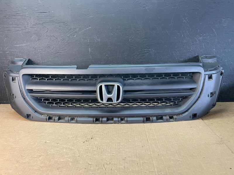 2003 2004 2005 Honda Pilot Front Upper Grill Grille Oem AD0441 DG