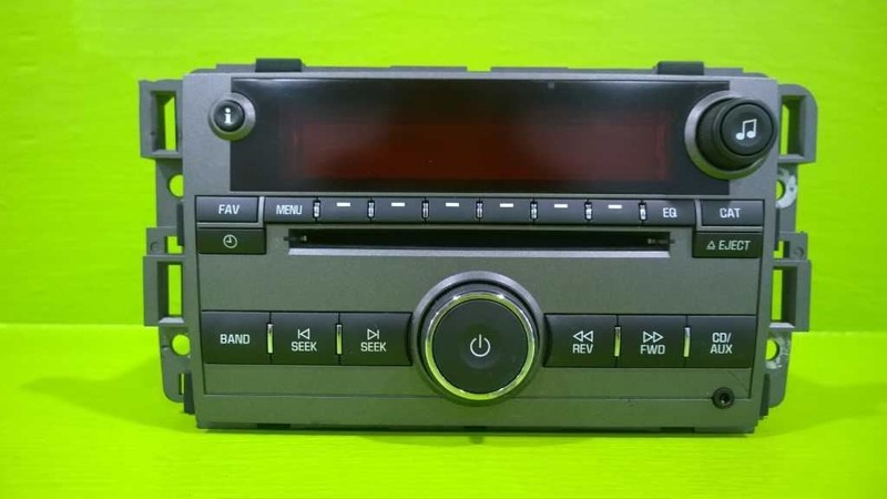 08 SATURN VUE XR 3.6L AT FACTORY AM/FM, CD, AUX, RADIO OEM 2378-4