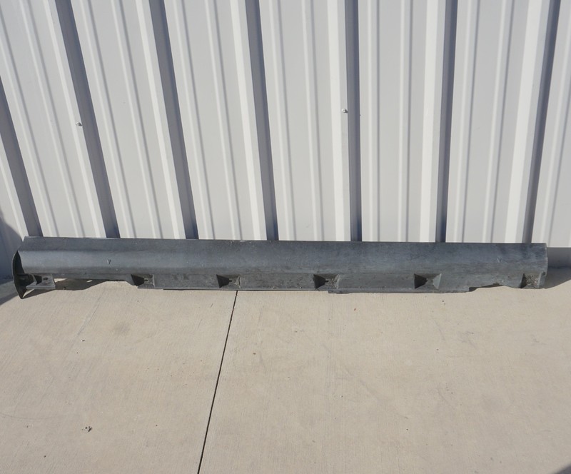 2012 - 2018 Ford Focus Right Skirt Rocker Cover Panel Molding OEM