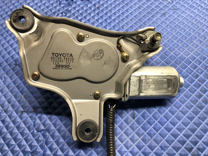 01-07 Toyota Highlander Rear Window Wiper Motor OEM