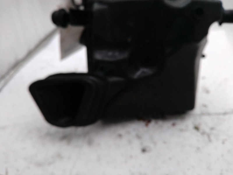 Used Air Cleaner Assembly fits: 2013 Chevrolet Cruze 1.4 Grade B