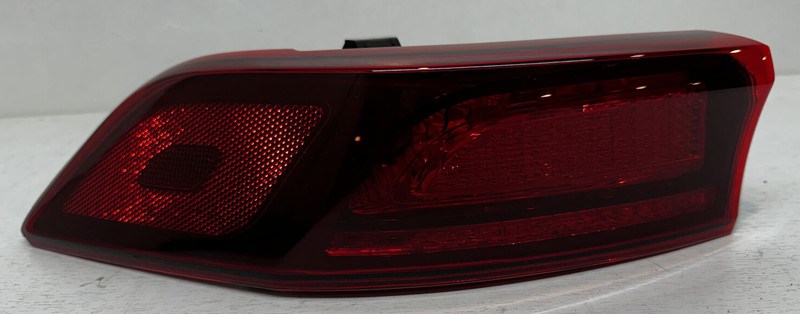 2021-22 KIA CARNIVAL LH TAIL LAMP ASSY OEM PART# 92401-R0