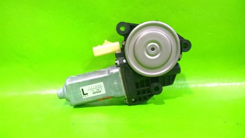 04 05 PT CRUISER HTBK DRIVER LEFT FRONT WINDOW MOTOR OEM 4208-8