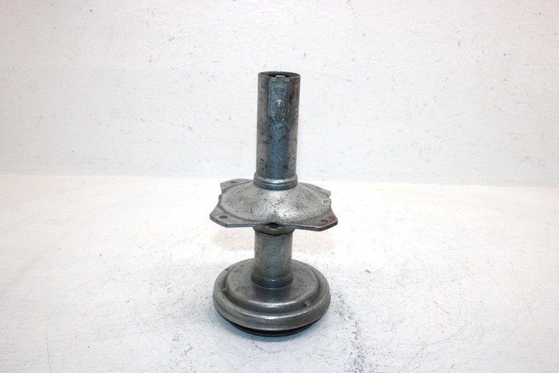 1983 Honda Atc 200 Oem Front Wheel Hub 44610-958-010 AH66