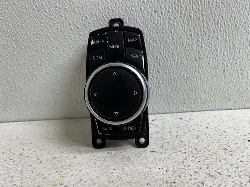 2017-2018 BMW 330i Navigation Joy Stick Controller Navi GPS 6582 6839079-01 Oem