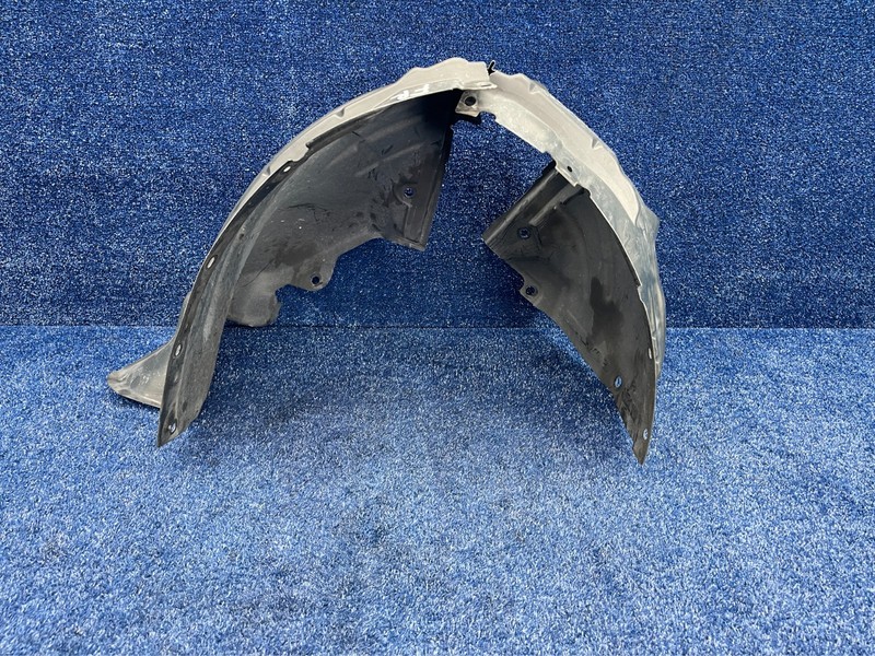 2017-2020 FIAT 124 SPIDER FRONT PASSENGER RIGHT RH INNER FENDER SPLASH SHIELD