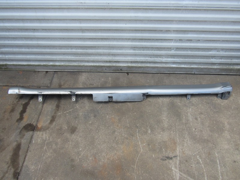 04 NISSAN MAXIMA LEFT DRIVER SIDE SKIRT ROCKER MODLING PANEL 3.5L 6CYL