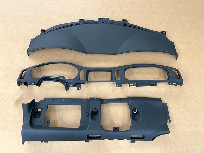 ⭐03-06 CHEVROLET SSR FRONT & MIDDLE & LOWER DASH PANEL PAD COVER SET OEM LOT2686