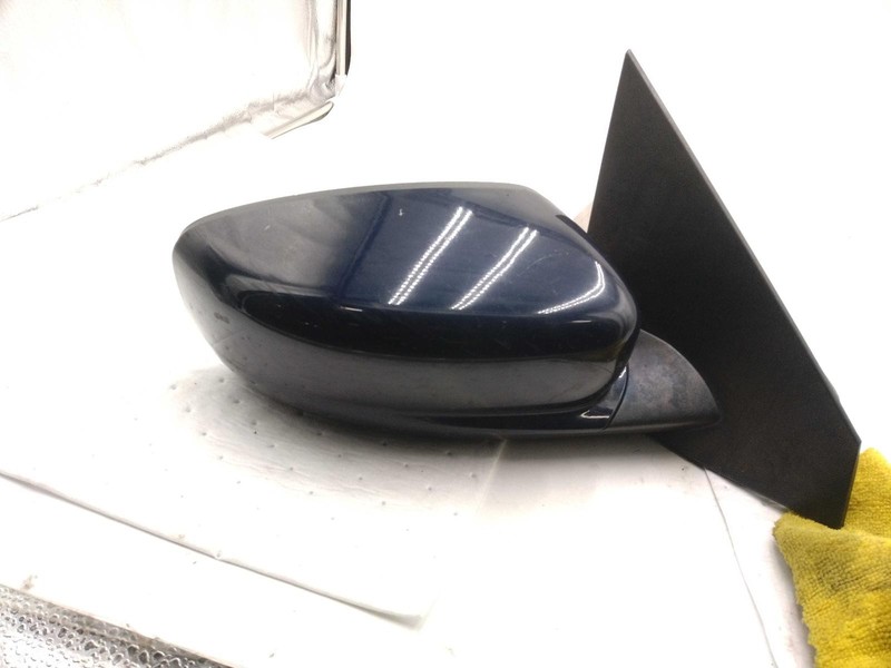 2013 Dodge Dart Right Door Mirror Assembly Blue 196506 Used 135K Miles