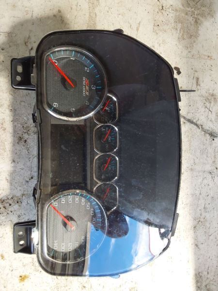 2016-2019 Chevy SUBURBAN 1500 Speedometer Cluster MPH US Market ID 84203286