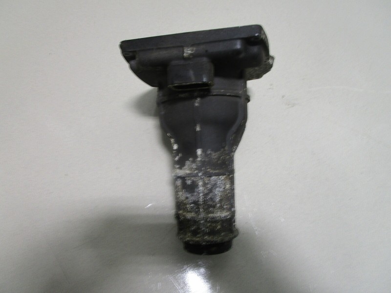 68V-14711-10-CA Yamaha Outboard 115 HP 4 Stroke Exhaust Muffler 2012