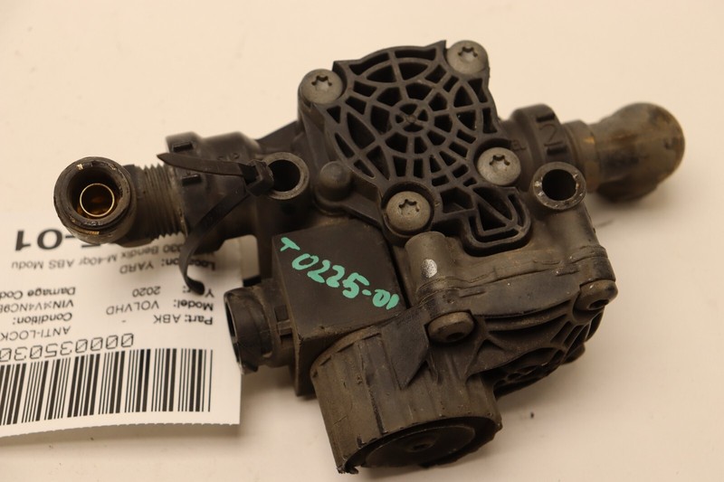 2019-2023 VOLVO VNL 760 ABS BRAKE BENDIX M-40Q MODULATOR 12V K056030 OEM