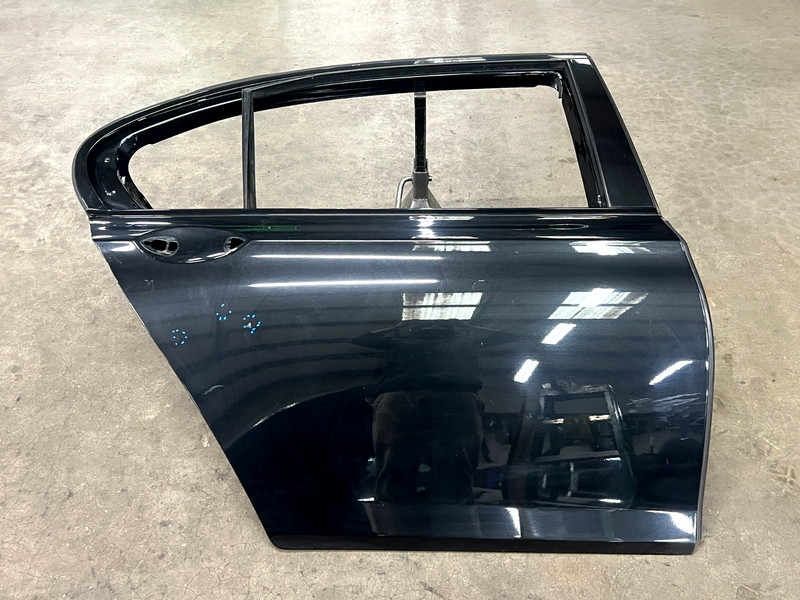 ⭐2009-2015 BMW 7-SERIES REAR RIGHT PASS SIDE DOOR SHELL PANEL BLACK OEM LOT2676