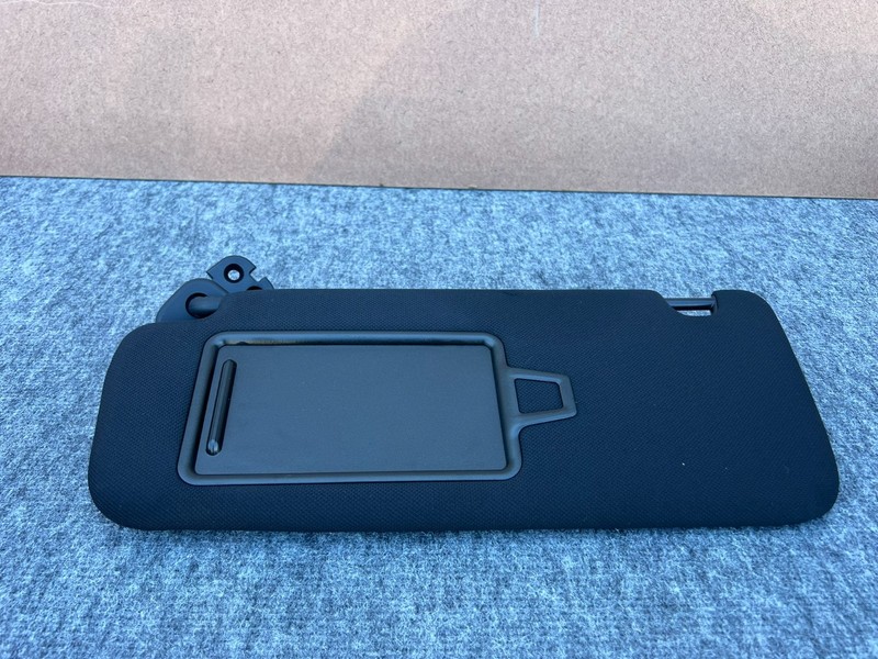 GENESIS GV70 2022-2026 OEM LEFT DRIVER SUNVISOR SUN VISOR BLACK
