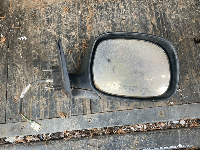 01-07 TOYOTA TUNDRA SEQUOIA OEM MAROON NON HEATED DOOR MIRROR - PASSENGER SIDE