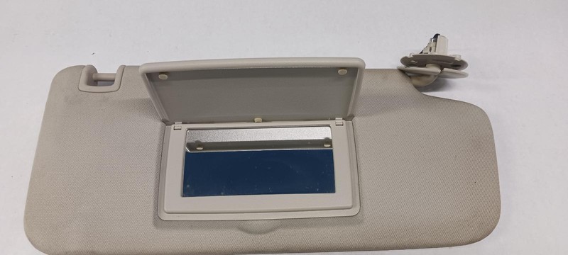 17-'22 CHEVROLET COLORADO right passenger Sun visor OEM Grade A