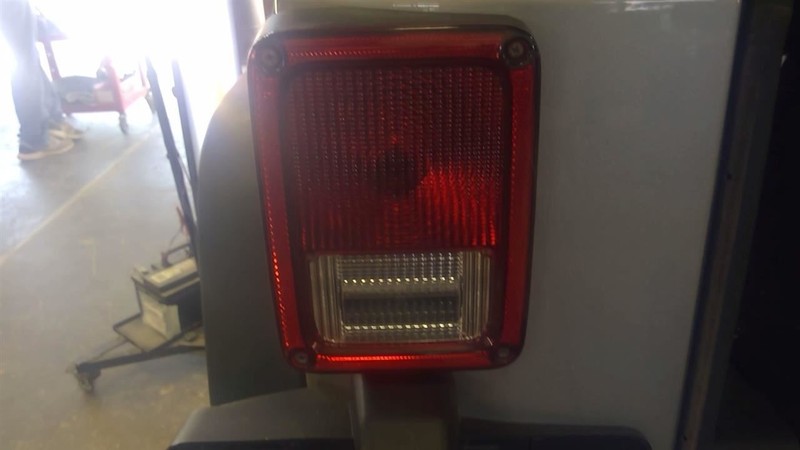 Driver Tail Light VIN W 6th Digit Jk Body Fits 07-18 WRANGLER 3513009