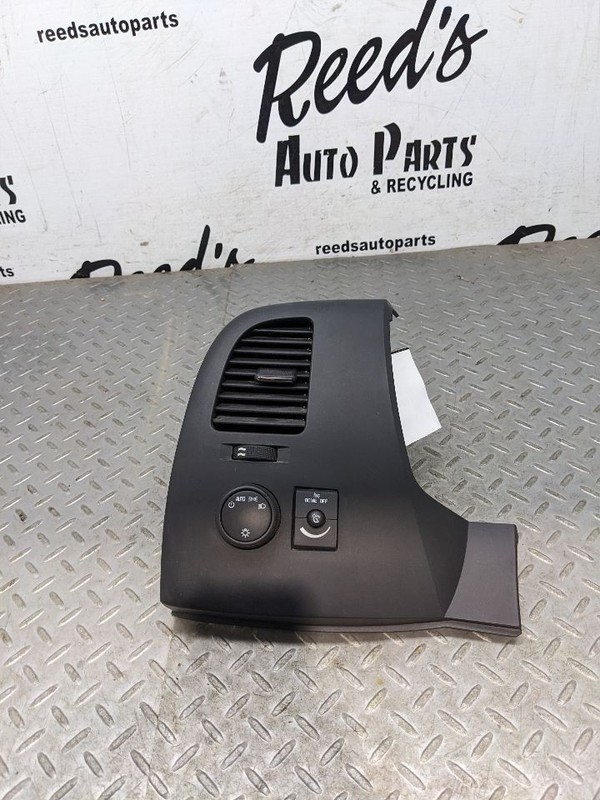07-13 GM Truck Driver Left Black Dash Trim Panel Vent Headlight Switch O 1157663