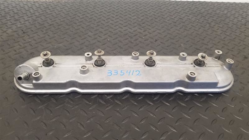 02-08 Cadillac Escalade 6.2L V8 Left Driver Valve Cover OEM 12570427