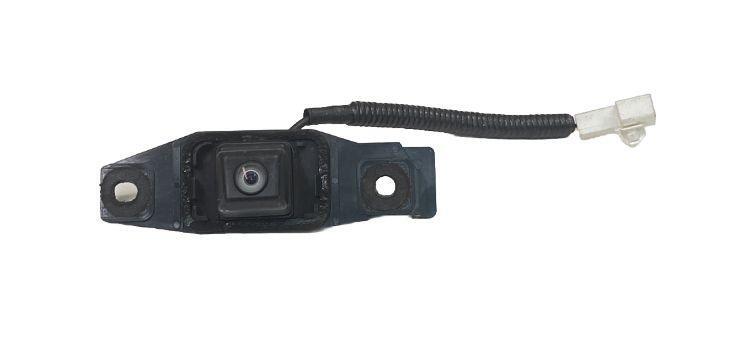 Lexus IS250 rear view camera 2006 2015 sedan decklid mounted assy OEM 8679053011