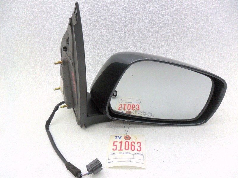 OEM 2005-14 Nissan Frontier Pathfinder Xterra Suzuki Equator Right Door Mirror