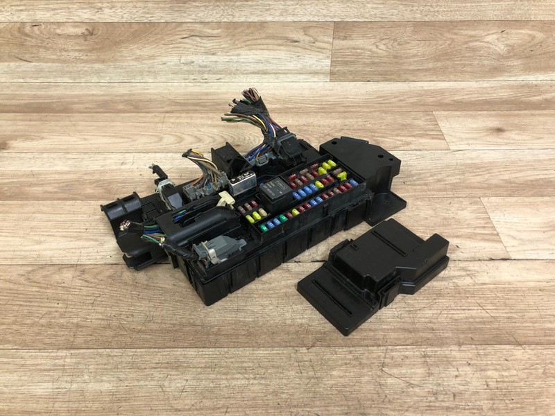 FORD F-250 F-350 OEM FRONT SAM FUSE BOX RELAY FUSES ASPEN BLOCK DIESEL 08-10 2
