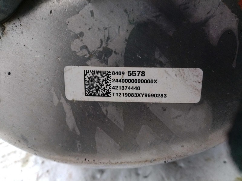 2019 Chevrolet Equinox Power Brake Booster OEM 84104228 124k Miles Black