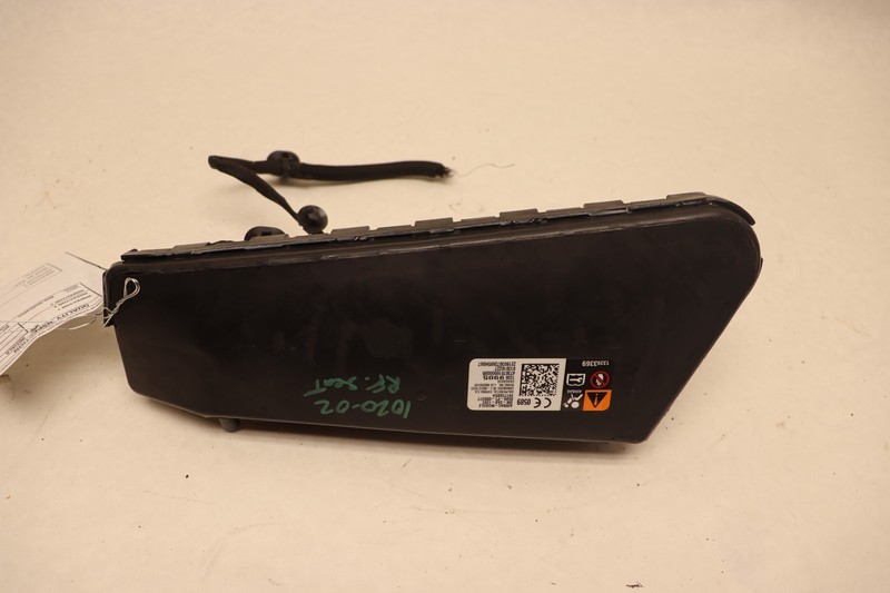 2016-2018 CHEVY CRUZE FRONT RIGHT PASSENGER SIDE SEAT SRS BOLSTER AIR BAG OEM