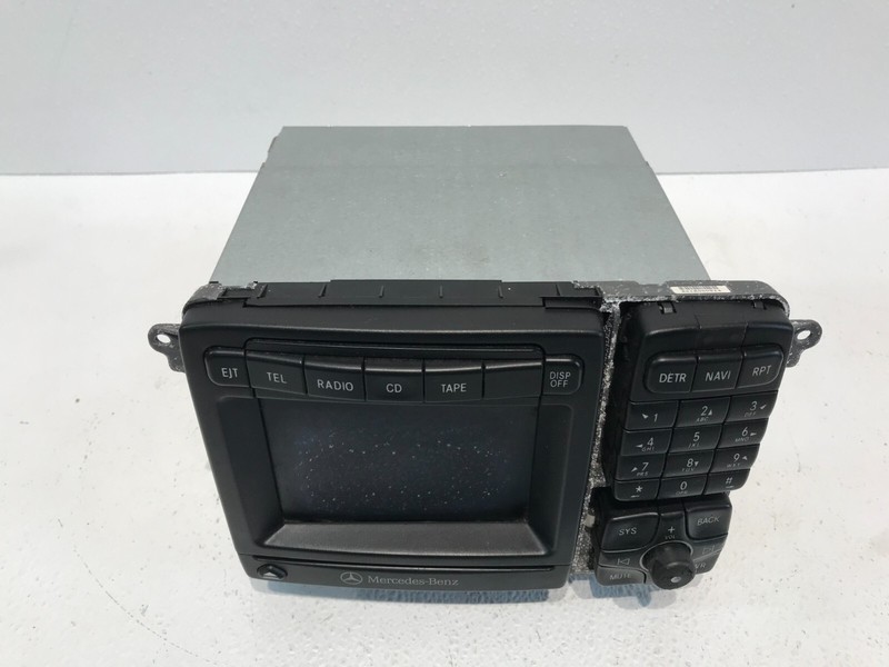 00-06 Mercedes W220 S600 S500 S430 Radio Navigation Head Unit OEM A2208200489