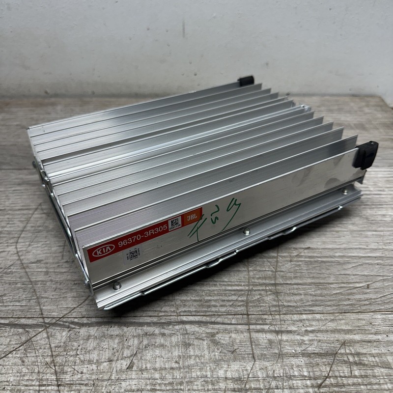 963703R305 I 14 15 16 Kia Cadenza Radio Amplifier Audio AMP JBL OEM