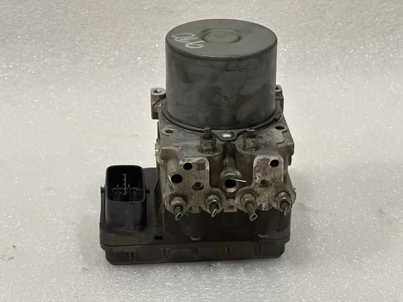 2013-2015 LEXUS GS 350 3.5L RWD ABS ANTI LOCK BRAKE PUMP MODULE UNIT OEM