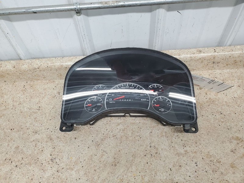 Speedometer Cluster MPH ID 84046008 Fits 13-17 EXPRESS 2500 VAN 309059