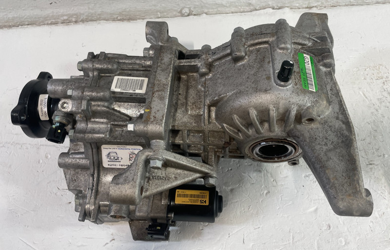 2022-2025 HYUNDAI TUCSON AWD REAR DIFFERENTIAL AXLE CARRIER ASSEMBLY # 105074