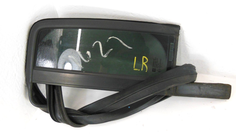 2006-2010 Hummer H3 Rear Door Window Vent Glass Driver Left W/ Tint OEM OPT AJ1