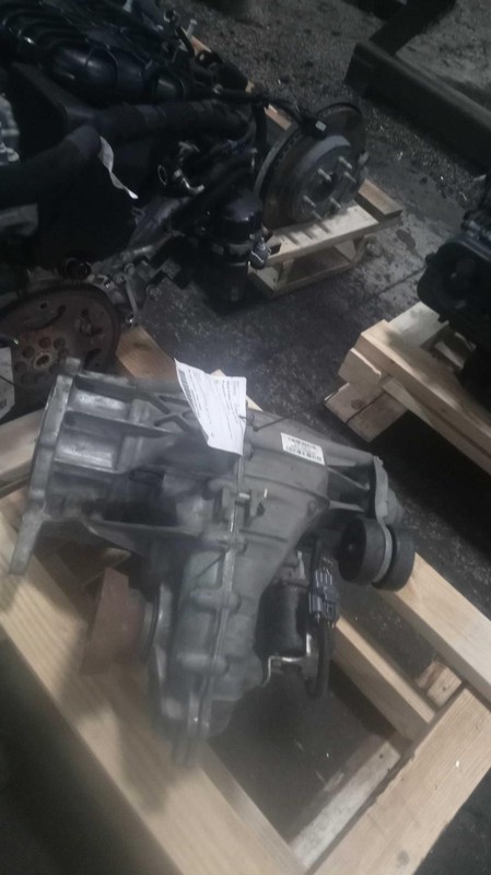 2016 Ford F150 Transfer Case Assembly 4WD OEM 115K Miles NJ25-15713-403520