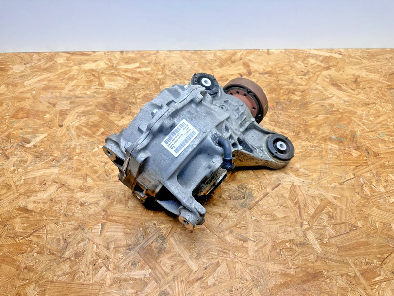 13–21 Range Rover Velar Jag F-Pace Rear Differential Open Carrier 3.73 Ratio OEM