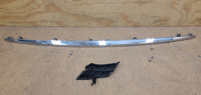 2015 - 2017 LEXUS NX200T REAR TAILGATE LIFTGATE TRUNK LID MOLDING OEM 7681278010