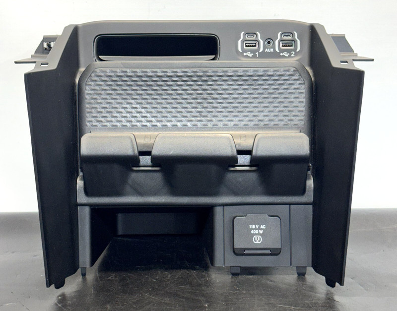 ✅19-2025 RAM 1500-3500 FRONT CENTER CONSOLE MEDIA HUB BEZEL W/ USB HUB TRIM OEM