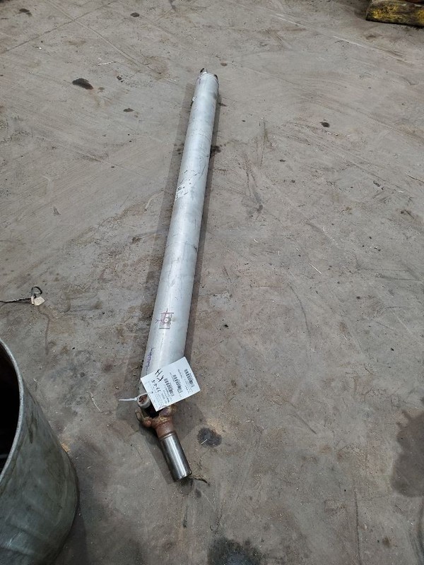 Rear Drive Shaft Classic Style 4WD Fits 14-19 SIERRA 1500 PICKUP 295895