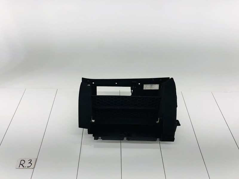 06-10 MERCEDES BENZ R350 RIGHT PASSENGER SIDE DASHBOARD GLOVE BOX STORAGE OEM