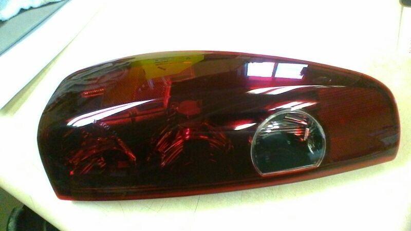 Passenger Right Tail Light Fits 04-12 CANYON 104685
