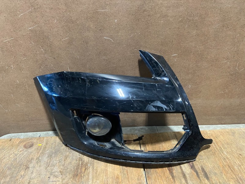2009 to 2012 Audi Q5 Front Right Bumper Cover Ad0404
